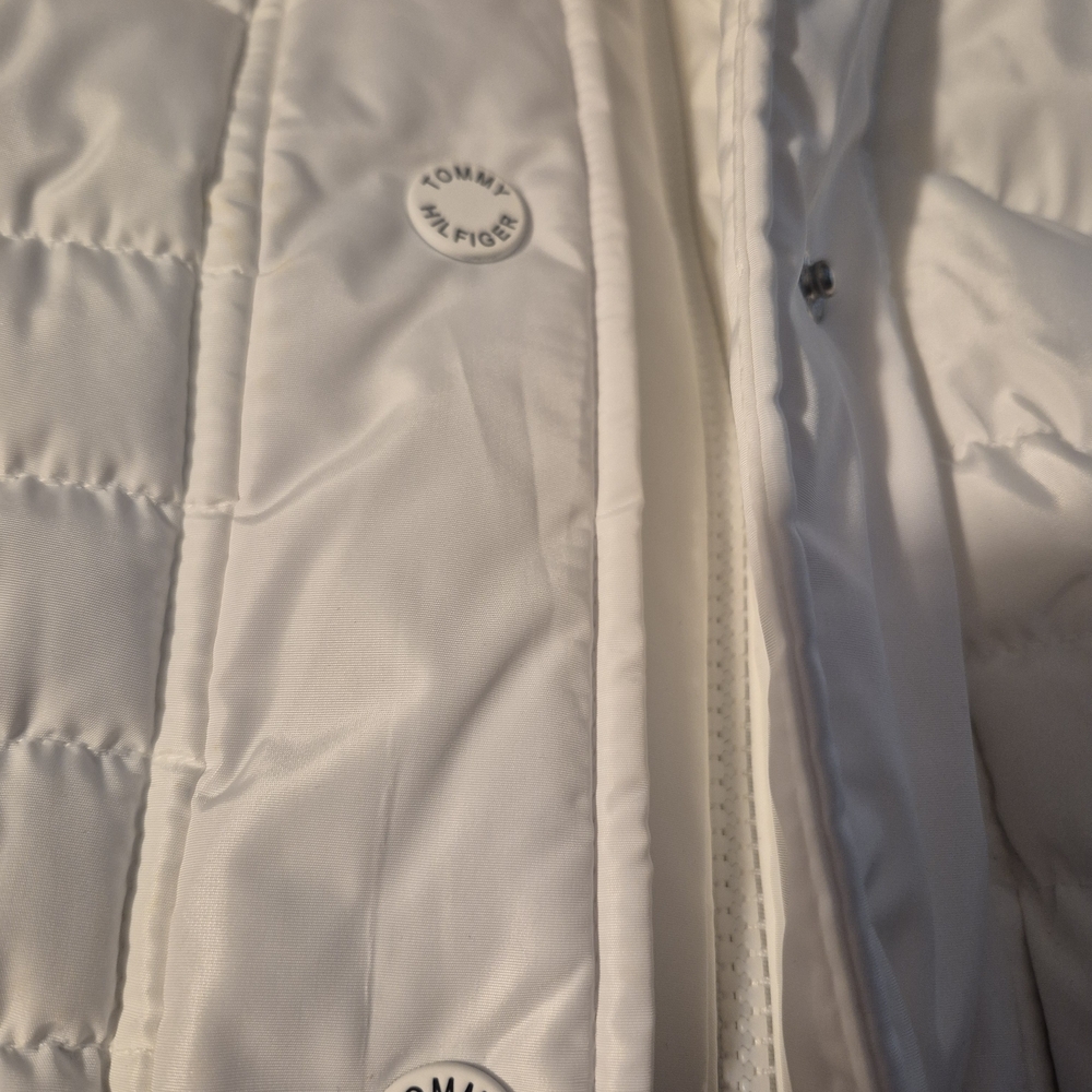 M Tommy Hilfiger White Puffer Jacket WOMANS - Picture 3 of 13